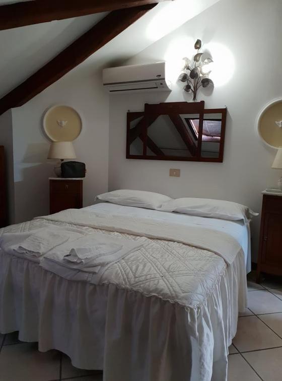 B&B Gli Orti Collecorvino Eksteriør billede